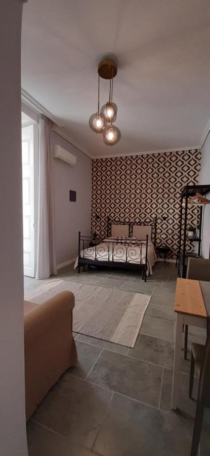 La Casa Di Flo Apartment Napoli Bagian luar foto