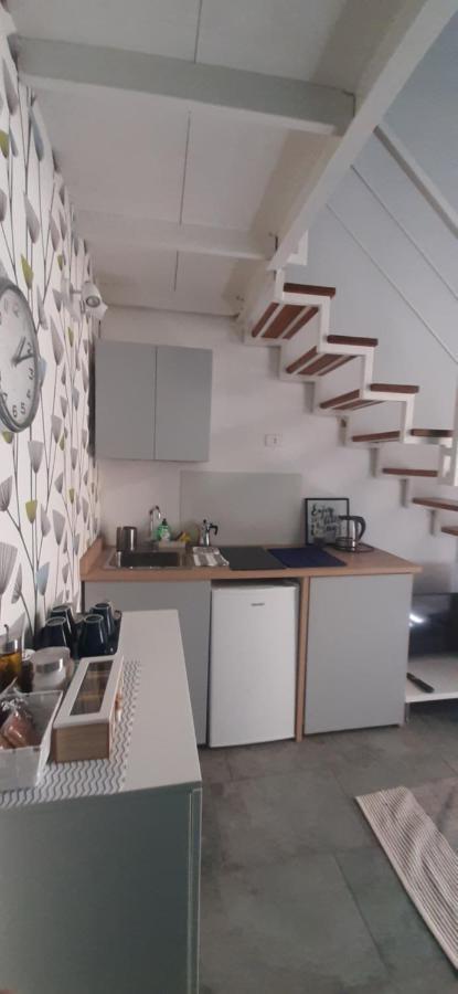 La Casa Di Flo Apartment Napoli Bagian luar foto
