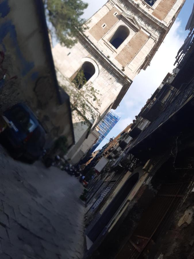 La Casa Di Flo Apartment Napoli Bagian luar foto