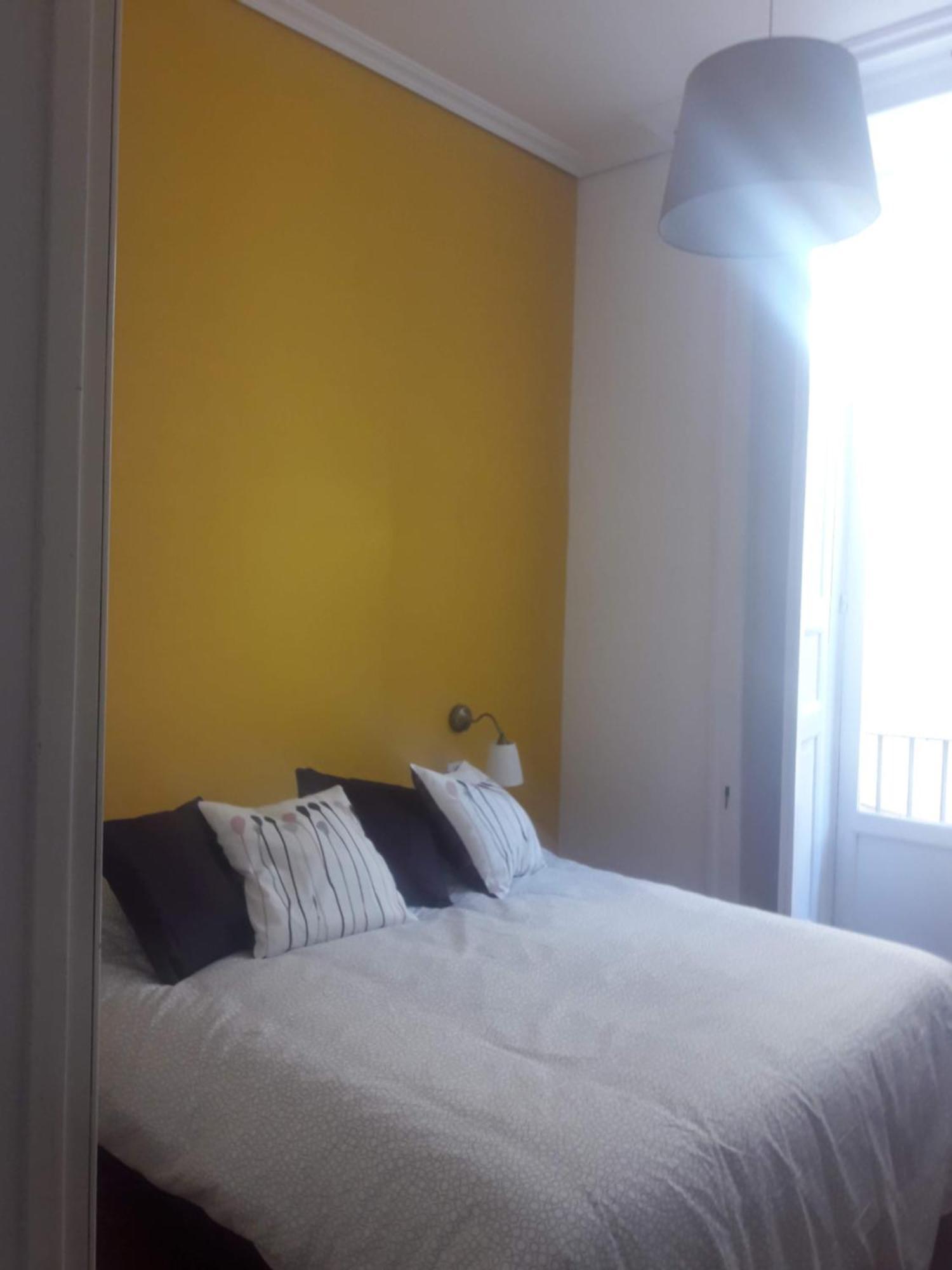 La Casa Di Flo Apartment Napoli Bagian luar foto